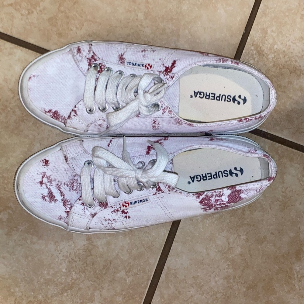 Superga shoes size 8